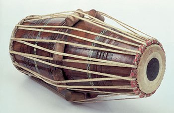pakhawaj, a double-ended North Indian drum - www.binaswar.com